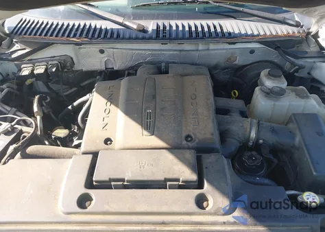 2011 Lincoln Navigator from USA, damaged, VIN 5LMJJ2H50BEJ06069